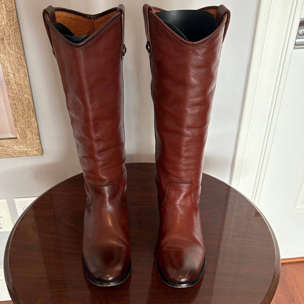 Frye chestnut boots 7.5B